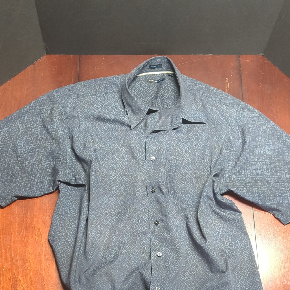 Van Heusen Navy Diamond Pattern Shirt